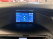 Ford Focus 1.6 TDCi Titanium Euro 5 (s/s) 5dr 37