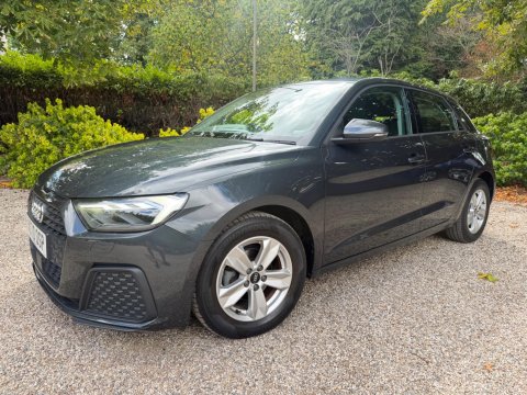Audi A1 1.0 TFSI 25 Technik Sportback Euro 6 (s/s) 5dr 3