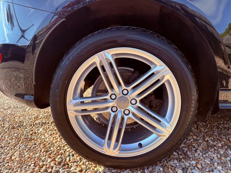 Audi Q5 2.0 TDI S line Plus S Tronic quattro Euro 6 (s/s) 5dr 14