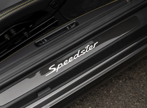 Porsche 911 (991.2) Speedster 23