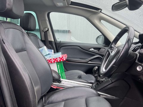 Vauxhall Zafira 2.0 Zafira Tourer Elite CDTi 5dr 3