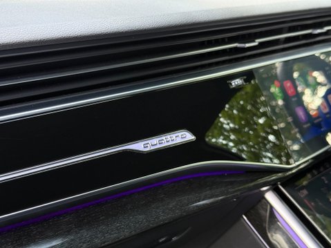 Audi Q7 3.0 TDI V6 50 Black Edition Tiptronic quattro Euro 6 (s/s) 5dr 51