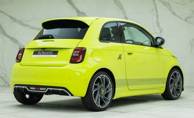 Abarth 500e Scorpionissima 3