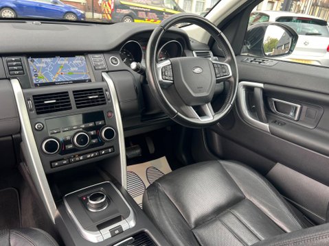 Land Rover Discovery Sport 2.0 TD4 HSE Auto 4WD Euro 6 (s/s) 5dr 35