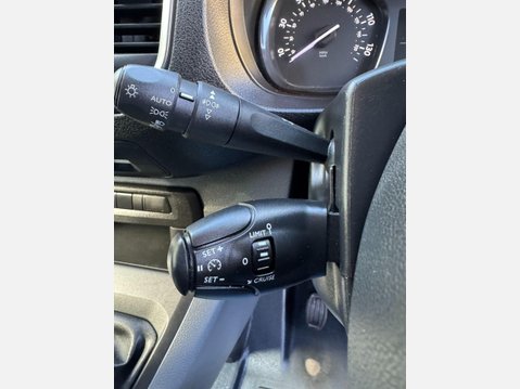 Vauxhall Vivaro 1.5 Turbo D 2900 Sportive Panel Van 6dr Diesel Manual L2 H1 Euro 6 (s/s) (1 33