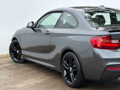 BMW 2 Series 2.0 220i M Sport Auto 2dr 53