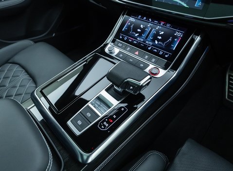 Audi SQ7 TFSI V8 Vorsprung 21