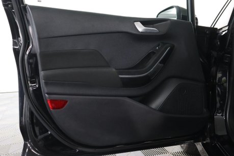Ford Fiesta ST-LINE MHEV 44