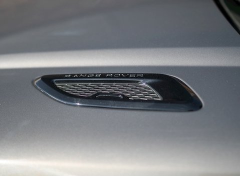 Land Rover Range Rover Evoque TD4 HSE Dynamic LUX 30