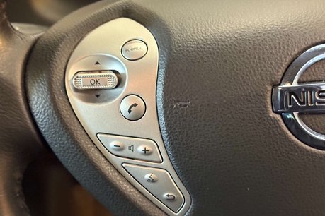 Nissan LEAF 30kWh Tekna Hatchback 5dr Electric Auto (109 bhp) 53