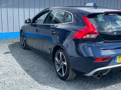 Volvo V40 1.6 D2 R-Design Lux Nav Euro 5 (s/s) 5dr 25