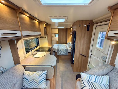 Bailey Pegasus Brindisi GT70 19