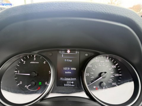 Nissan Qashqai 1.5 dCi N-Connecta Euro 6 (s/s) 5dr 28