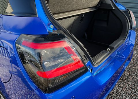 Suzuki Swift Ultra 1.2 Mild Hybrid 16