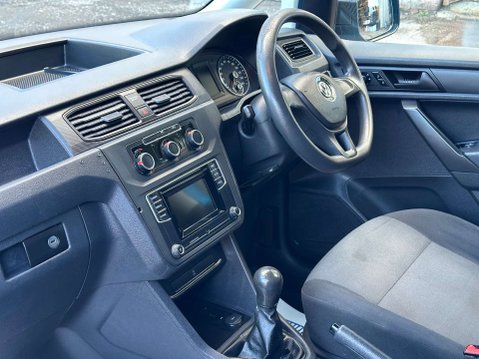 Volkswagen Caddy Maxi 2.0 TDI C20 BlueMotion Tech Startline LWB Euro 6 (s/s) 6dr 22