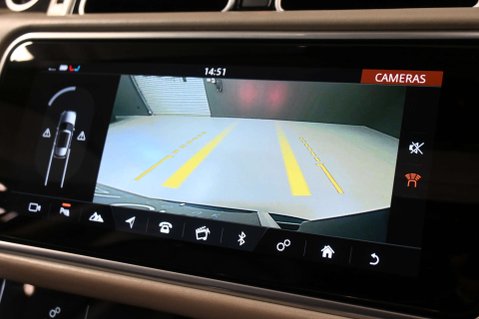 Land Rover Range Rover 4.4 Range Rover Vogue SE SDV8 Auto 4WD 5dr 22