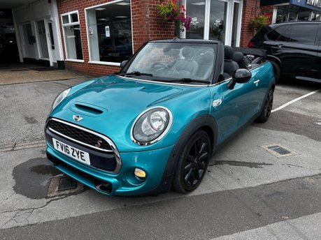 Mini Convertible 2.0 Cooper S Euro 6 (s/s) 2dr 1
