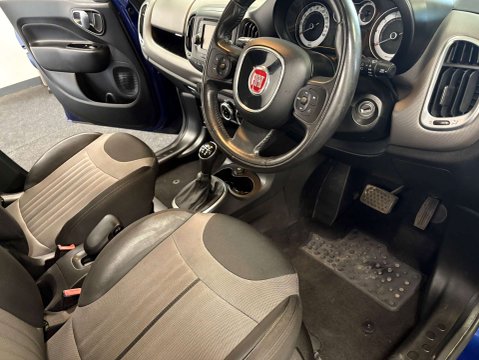 Fiat 500L 1.2 500L Lounge MultiJet Semi-Auto 5dr 19