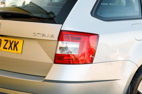Skoda Octavia SE DRIVE TSI 9