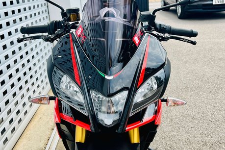 Aprilia Tuono Tuono V4 1100 Factory 35