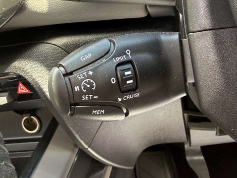 Citroen C5 Aircross 1.2 C5 Aircross Flair + PureTech S/S 5dr 32
