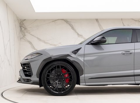 Lamborghini Urus 31