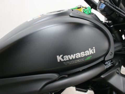 Kawasaki Vulcan 650 Vulcan S650 21