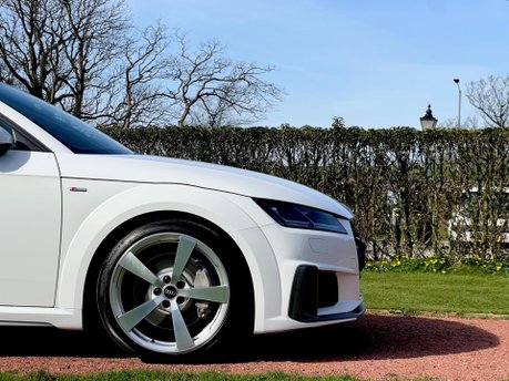 Audi TT TFSI S LINE 17