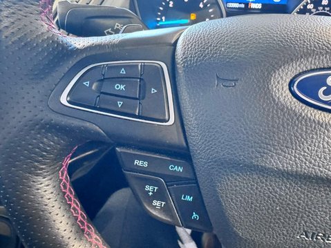 Ford Kuga 2.0 TDCi ST-Line Powershift Euro 6 5dr 27