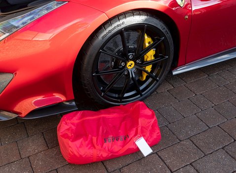 Ferrari 488 Pista 34
