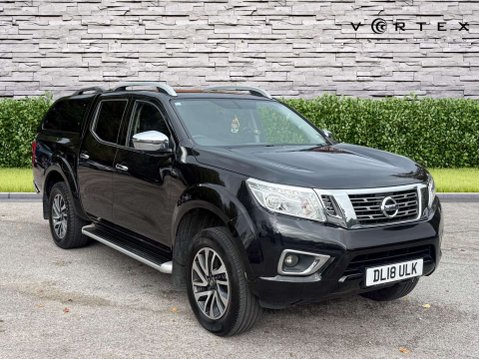 Nissan Navara 2.3 Navara Tekna dCi Auto 4WD 5dr 1