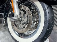 Harley-Davidson Touring 1690 FLHRC ROADKING CLASSIC 2012, MANY EXTRAS, LONG MOT 18