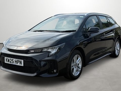Suzuki Swace 1.8 Hybrid Motion Estata 6
