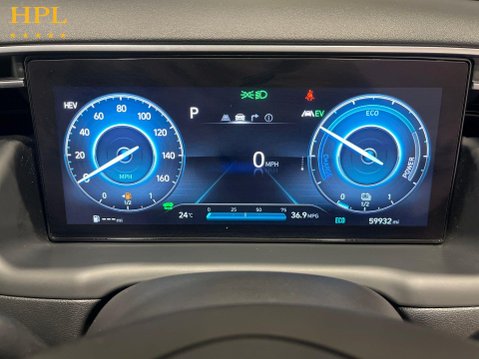 Hyundai TUCSON 1.6 T-GDi 13.8kWh Premium SUV 5dr Petrol Plug-in Hybrid Auto 4WD Euro 6 (s/ 14