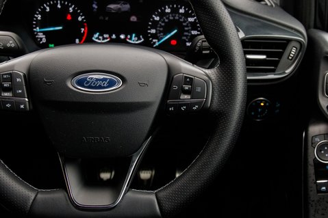 Ford Fiesta ST-LINE X 19