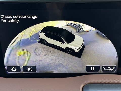 Suzuki e Vitara 135kW Ultra ALLGRIP-e 61kWh 5dr Auto 26