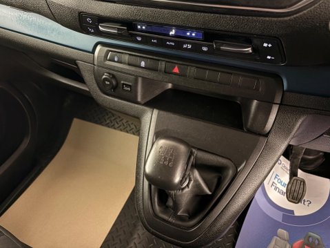 Peugeot Traveller 1.5 BlueHDi Active Standard MPV MWB Euro 6 (s/s) 5dr 24