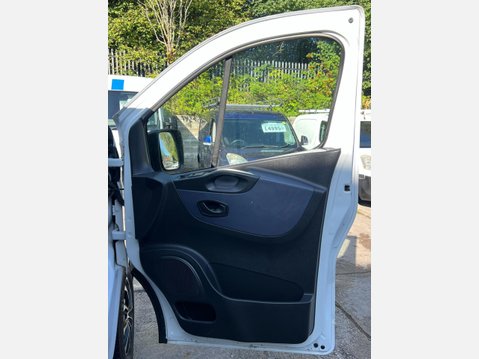 Vauxhall Vivaro 1.6 CDTi 2900 BiTurbo ecoFLEX L1 H1 Euro 5 (s/s) 5dr 25