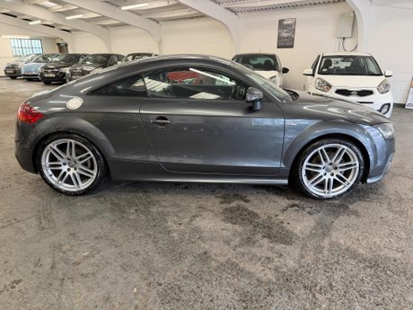 Audi TT 2.0 TFSI S line Euro 5 (s/s) 3dr 7