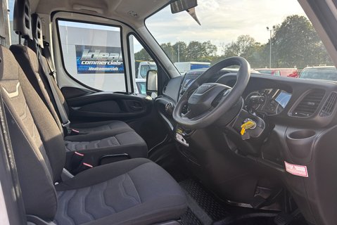 Iveco Daily 35C14 Beavertail Lawnmower Body - Large Ramp - Removable Cages 17