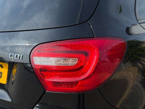 Mercedes-Benz A Class 1.5 A180 CDI Sport Hatchback 5dr Diesel 7G-DCT Euro 5 (s/s) (109 ps) 32