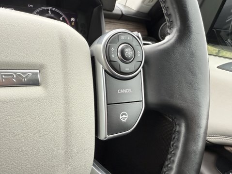 Land Rover Discovery TD6 HSE LUXURY 43