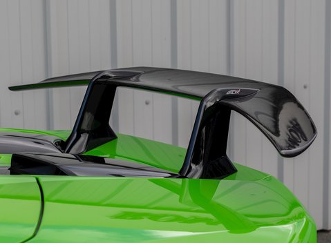 Lamborghini Huracan Spyder LP640-4 Performante 25