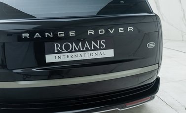 Land Rover Range Rover P400 AUTOBIOGRAPHY LWB 7 Seater 33