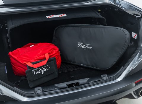 Ferrari Portofino 38