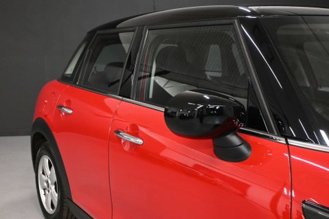 Mini Hatch 1.5 Cooper Classic Auto 5dr 27