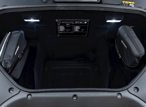 Ferrari 488 Pista 37