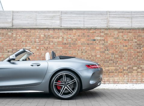 Mercedes-Benz Amg GT GT C Roadster 21