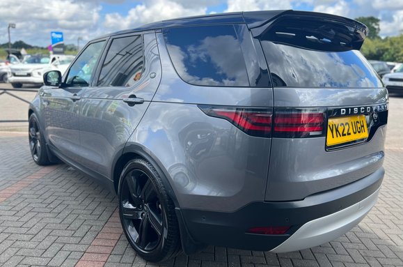 Land Rover Discovery 3.0 D300 MHEV HSE Auto 4WD COMMERCIAL 9