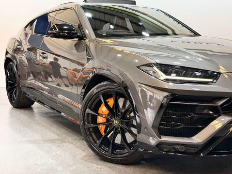 Lamborghini Urus 4.0 V8 BiTurbo SUV 5dr Petrol Auto 4WD Euro 6 (650 ps) 7